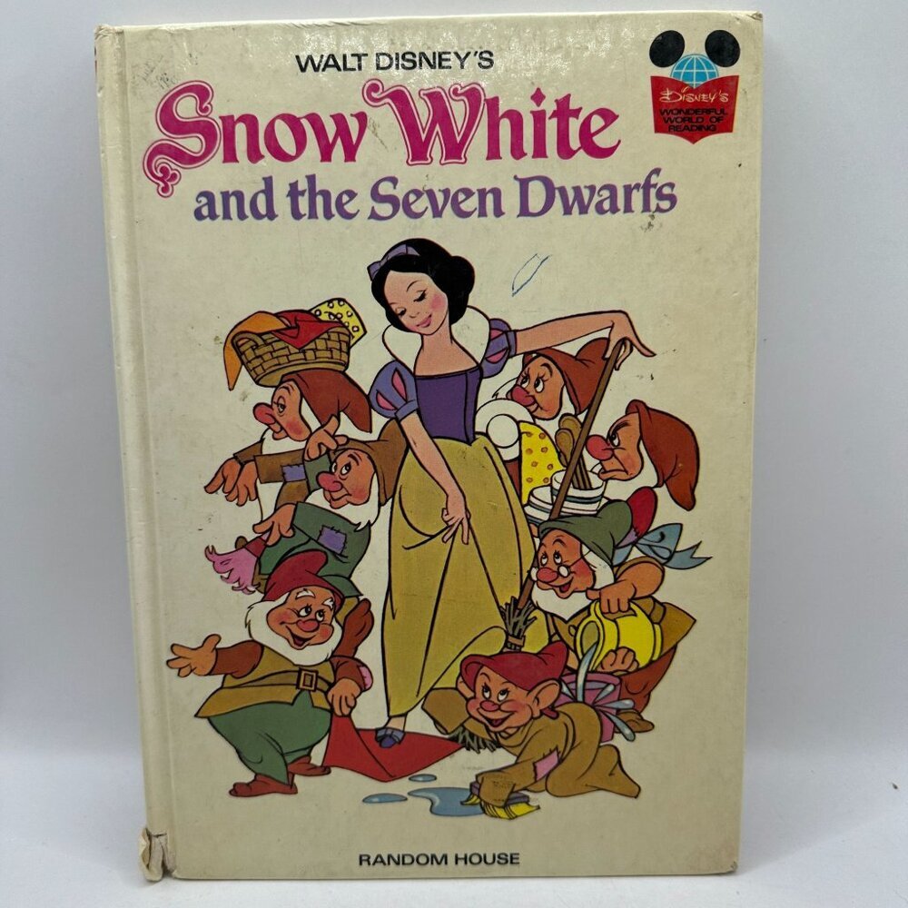Walt Disneys Snow White & The Seven Dwarfs Hardcover Book Random House 1973